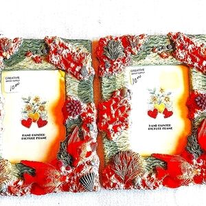 2 picture Resin frames set   ......size 3 X 5